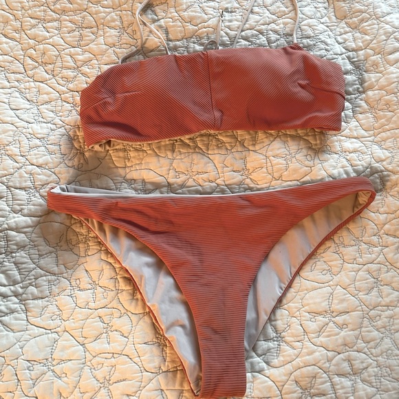 Lululemon reversible pink and white bikini - Picture 1 of 4